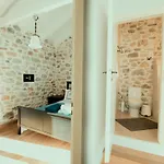 Villa Limeni Villa *