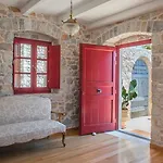 Limeni Villa *