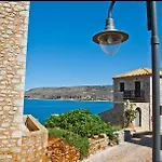 Villa Limeni Villa *