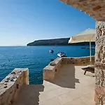 Limeni Villa