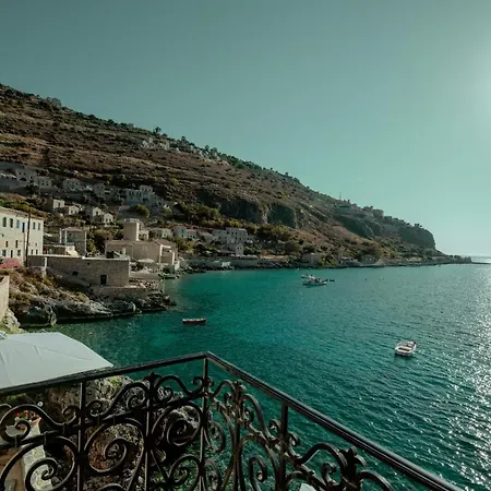 Limeni Villa Βίλα *