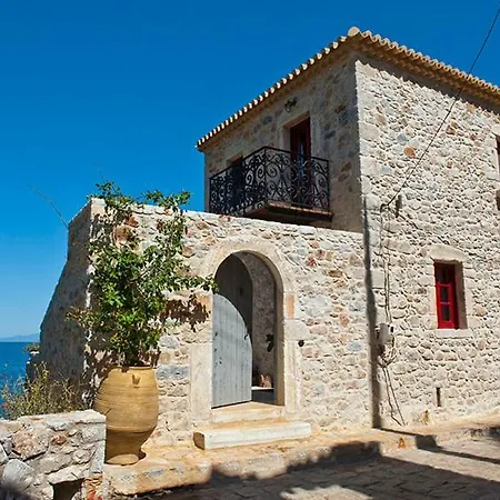 Limeni Villa