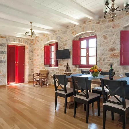Limeni Villa Villa