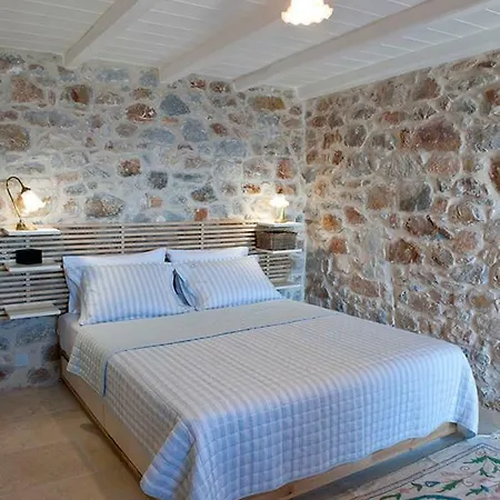 Limeni Villa * Liménion
