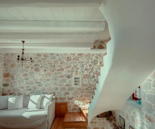 Limeni Villa Βίλα *
