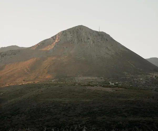 Limeni Villa Villa *