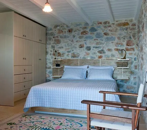 Villa Limeni Villa *