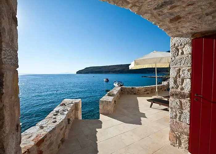 Βίλα Limeni Villa Liménion