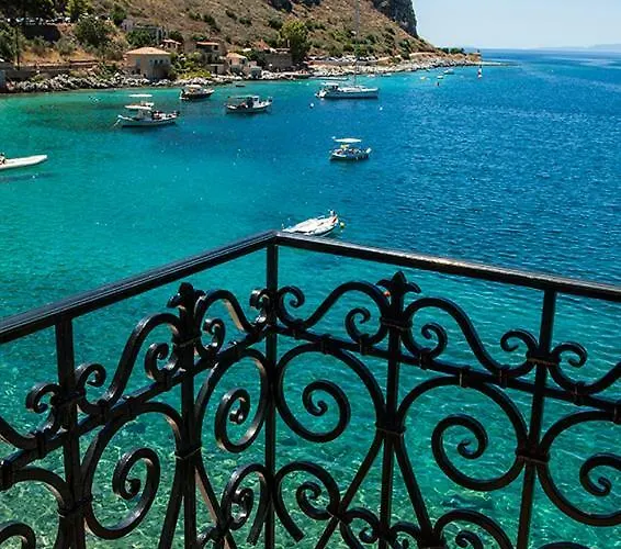Βίλα Limeni Villa