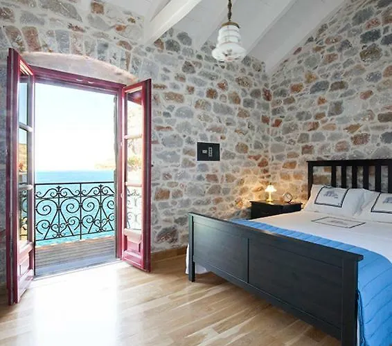 Βίλα Limeni Villa Liménion