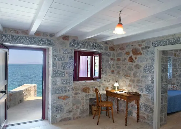 Limeni Villa Villa *