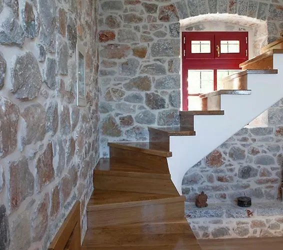 Βίλα Limeni Villa Liménion