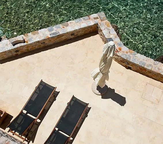 Limeni Villa